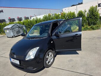 Suzuki Swift - 3