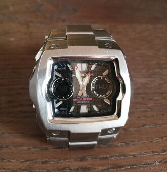 Casio G-Shock G-011D-1A - 3