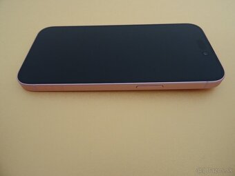 iPhone 15 128GB PINK - ZÁRUKA 1 ROK - PERFEKTNY STAV - 3