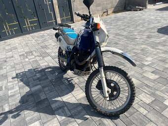 Suzuki DR 650 - 3