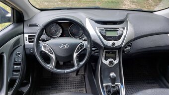 Hyundai Elantra GLS, 1,6 l benzín 97 kW, nová STK a EK - 3