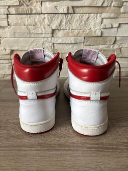 Originál Nike Jordan 1 - 3