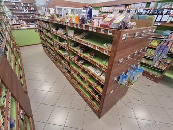 Predam krasne zariadenie do predajne orech + limetka - 3