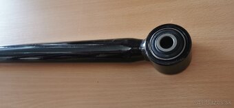 Dodge RAM 1500 panhardka - 3