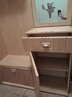 Skrina do chodby - 3