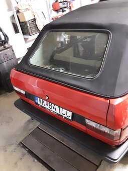 Volkswagen Golf mk1 Cabrio - 3