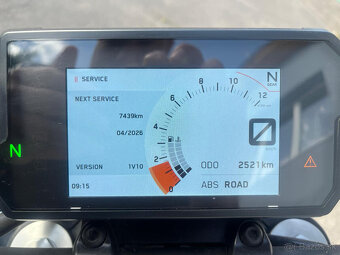 KTM DUKE 390 08/2022 2500KM - 3