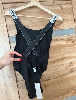 nove cele plavky calvin klein - 3
