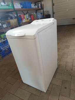 Práčka Electrolux plnená zhora - 3