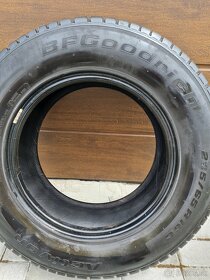 235/65 R16C, pneu Goodrich - 3