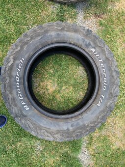 BF Goodrich All-Terrain T/A 265/65r17 - 3