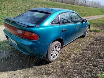 Mazda 323 F BA - 3