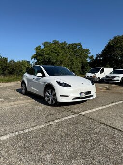 Tesla Model Y Long Range AWD 2022 Autopilot - 3