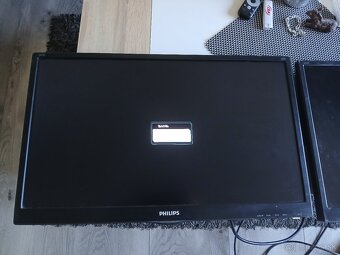 Predám 2ks LED Monitor Philips 243V5Q - 3