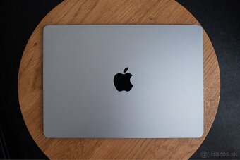 MacBook Air 13” M2 8/256 GB - 3
