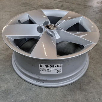 Hliníkové Škoda disky 5x112 R17 7J ET40 - 3