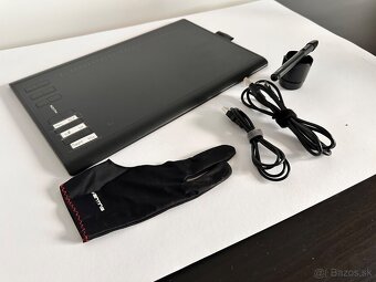 Grafický tablet Huion 1060 plus - 3