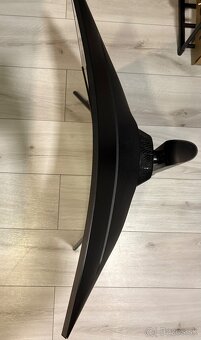 Samsung Odyssey G7 (27) - 3