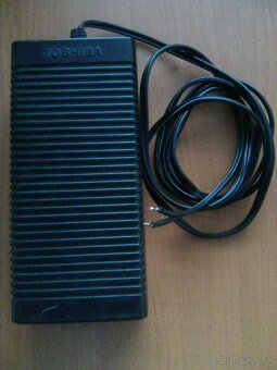 Adaptér 12V 2,5A - 3