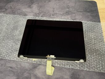 Displej pre Apple MacBook Air M2 2022 Starlight A2681 - 3