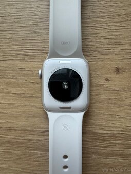 Apple Watch SE 2 40 mm Starlight - 3