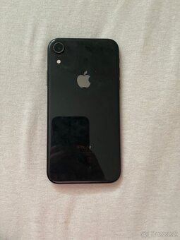Iphone Xr - 3