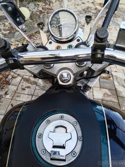 Suzuki marauder vz 800 - 3
