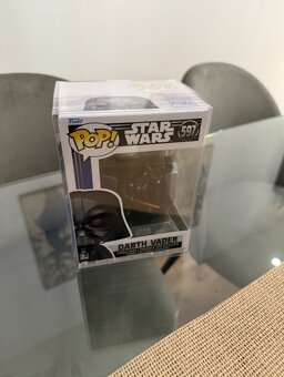 Predám plastový obal chránič kryt na POP figúrky. - 3