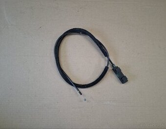 lanko prednej kapoty Tiguan, Golf 6 - 3