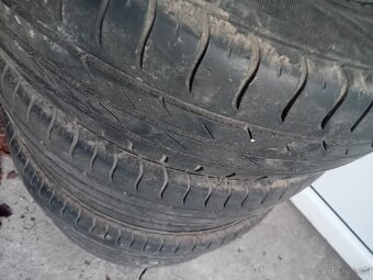 165/70 R14 - 3