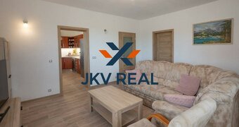 REZEVOVANÉ JKV Real ponúka predaj, pekný, zánovný rodinný do - 3