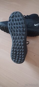 Tarfy Nike - 3
