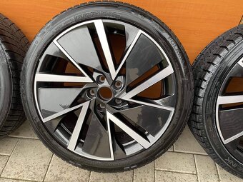 VEGA AERO orig.skoda Superb3V 5x112 8j x19 ET 44 VW - 3