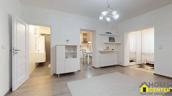 NA PREDAJ MODERNE ZREKONŠTRUOVANÝ 5 IZBOVÝ RODINNÝ DOM, UL. - 3