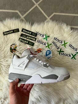 Jordan 4 - 3