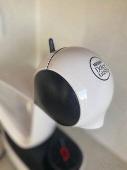 Kapsulový kávovar Nescafé Dolce Gusto Infinissima ZÁRUKA - 3