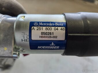 Hydraulické čerpadlo na kufor mercedes R _ w251 - 3