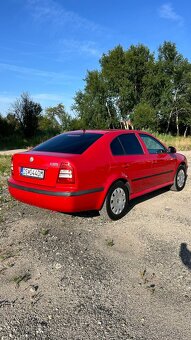 Škoda Octavia Tour 1.6 75kw - 3