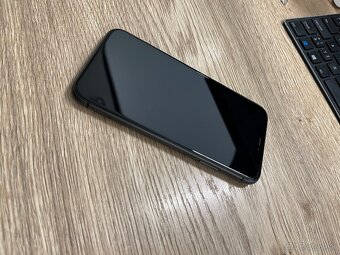 iPhone 11 64GB - 3
