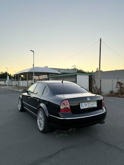 Volkswagen Passat 4.0 W8 - 3