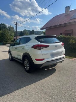 Hyundai Tucson 2.0crdi 100kw 4x4 Prvý Majiteľ - 3