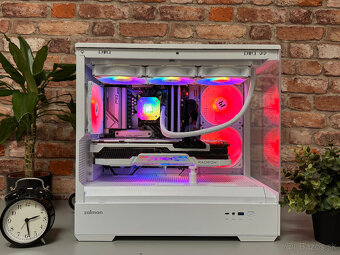 Ryzen 7 9800X3D\32GB\RX 7900XTX\SSD\1200W Zdroj - 3