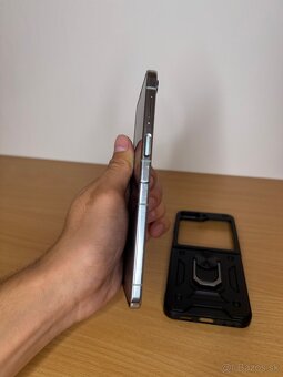 Galaxy Z Flip5, 512 GB - 3