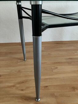 Veľký sklenený jedálenský stôl - 3