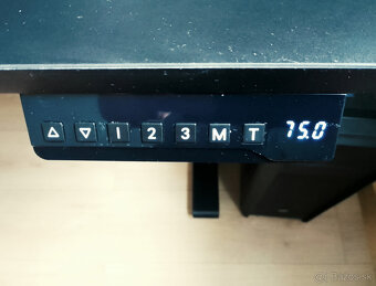 Stôl s elektronicky nastaviteľnou výškou Deltaco - 3