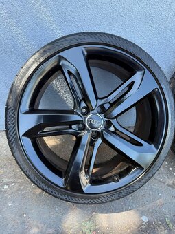 Audi Blade R21 Racing Line 5x112 - 3