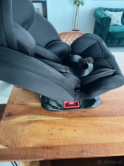 Autosedacka otocna 9-36 - 3