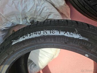 Barum Bravuris 245/40 R18 Y XL(letné ) - 3