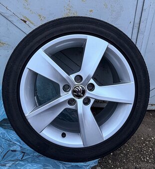 Originál letná sada ŠKODA 215/45 R16 - 3