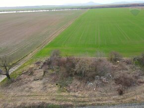 Predaj pozemku 800 m2, Vieska nad Žitavou - 3